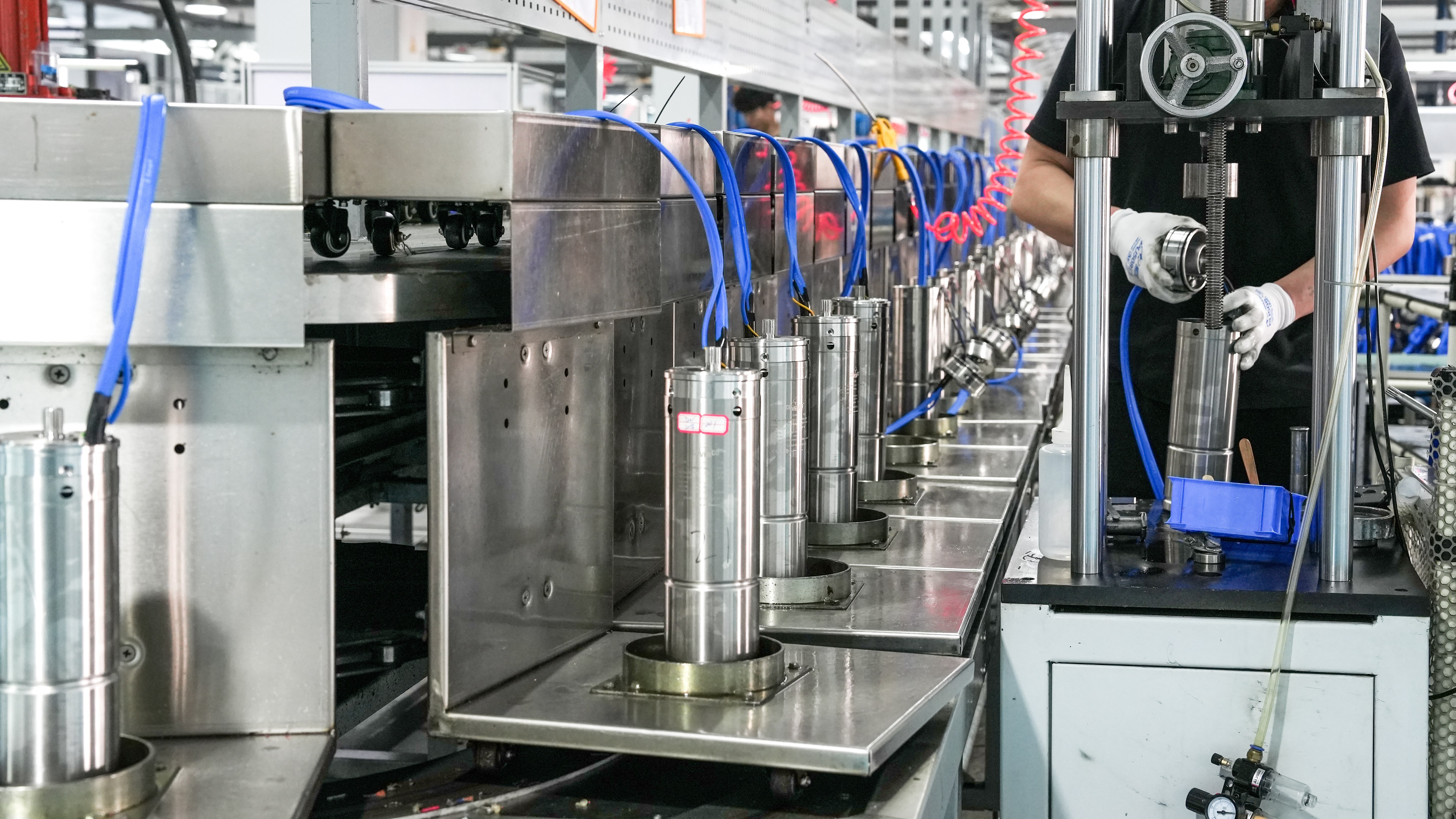 A Glimpse into DIFFUL’s Solar Pump Workshop