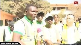 携手当地合作伙伴共创美好未来:Peak Solar Water Pumps 与布基纳法索代理商 FESS 联合举办慈善捐赠活动