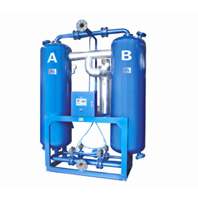 Heated regenerative desiccant compressed air dryer