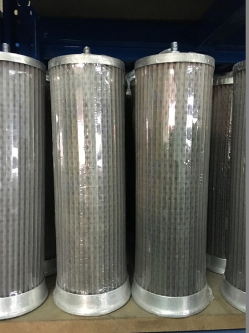 Dry filter for compact air refrigerated dryer