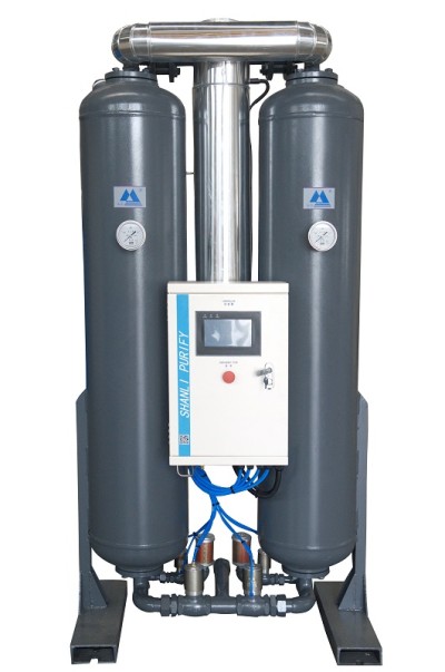 Compressed air dryer with rotary regenerative blower