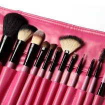 Professional Face Brush/Makeup Brush/Colorful Dust Brush