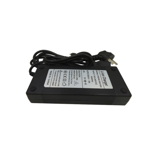 100v-240v dc 8.4v 10a li-ion battery rohs charger made in Guangdong