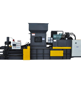 Automatic baler hydraulic Heavy duty baler for paper, cardboard and film waste.