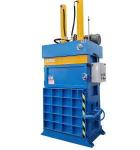 Medium-sized vertical double-cylinder balers for baling press paper, cardboard and film