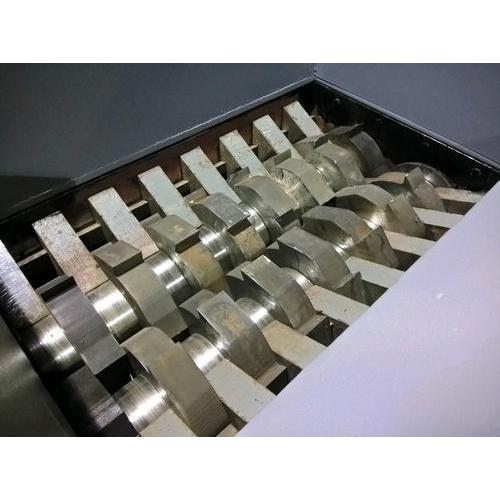 What kind of mechanical equipment is the shredder