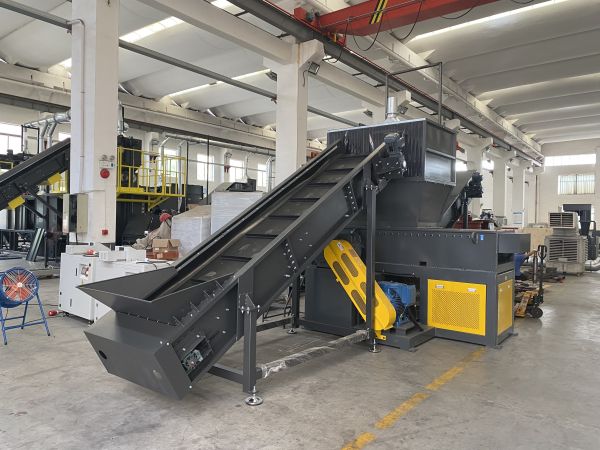 Industrial Shredder for Graphite Coated Copper Foil shredding and recycling