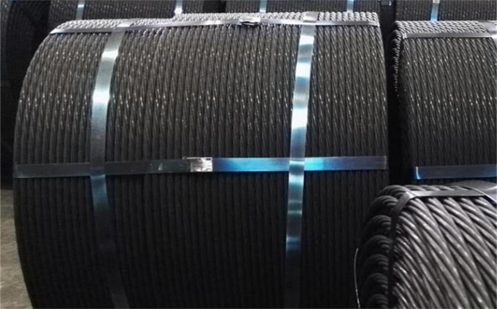 the precautions during the application of prestressed concrete strands