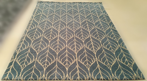 Beautiful Design Machine Made Carpet