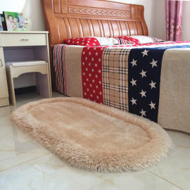Thick tufted polyester stretch yarn and silk bed side rugs