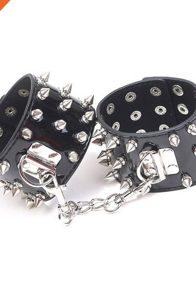 Soft Comfortable Leather Adjustable Handcuff Metal Rivet Handcuffs