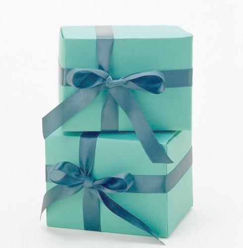 Chrismess Belt Buying