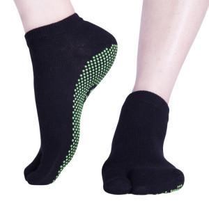 Two Toes Black Tabi Socks