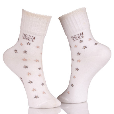 Women Cute Cotton Socks With Flowers