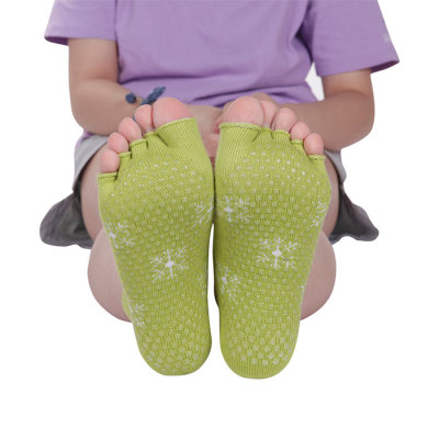 Non Slip Knitted Cotton Five Toe Yoga Socks