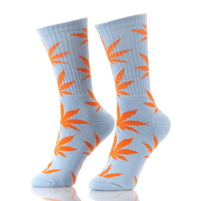 Boys Wearing Crew Cheap Hemp Weed Leaf Socks for Man