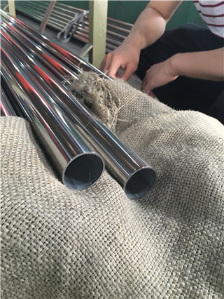 China Manufacturer 304 2 pulgadas de tubería de acero inoxidable