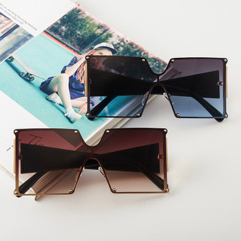 2024 New Arrivals Fashion Designer Square Frame Trendy Women Oversized Shades Sunglasses