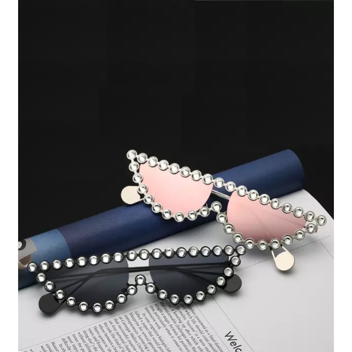 Newest 2020 Jewelry Vintage Designer Fashion Trendy Half Bling Diamond Rhinestone Shades Womens Sunglasses