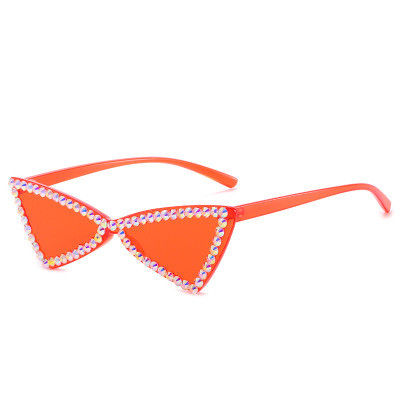 Wholesale 2020 Fashion Womens Triangle Luxury Shades Bling Diamonds Crystal Sunglasses