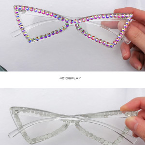 Wholesale 2020 Fashion Womens Triangle Luxury Shades Bling Diamonds Crystal Sunglasses