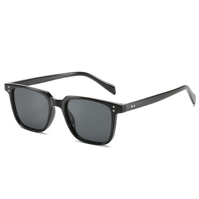 Men's Retro Sunglasses -Flat Square Sunglasses  Retro fashion mens, Black sunglasses  men, Retro sunglasses