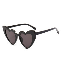 Wholesale 2024 Fashion Womens Heart Shape Sunglasses