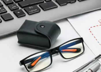 How to Choose Folding Reading Glasses