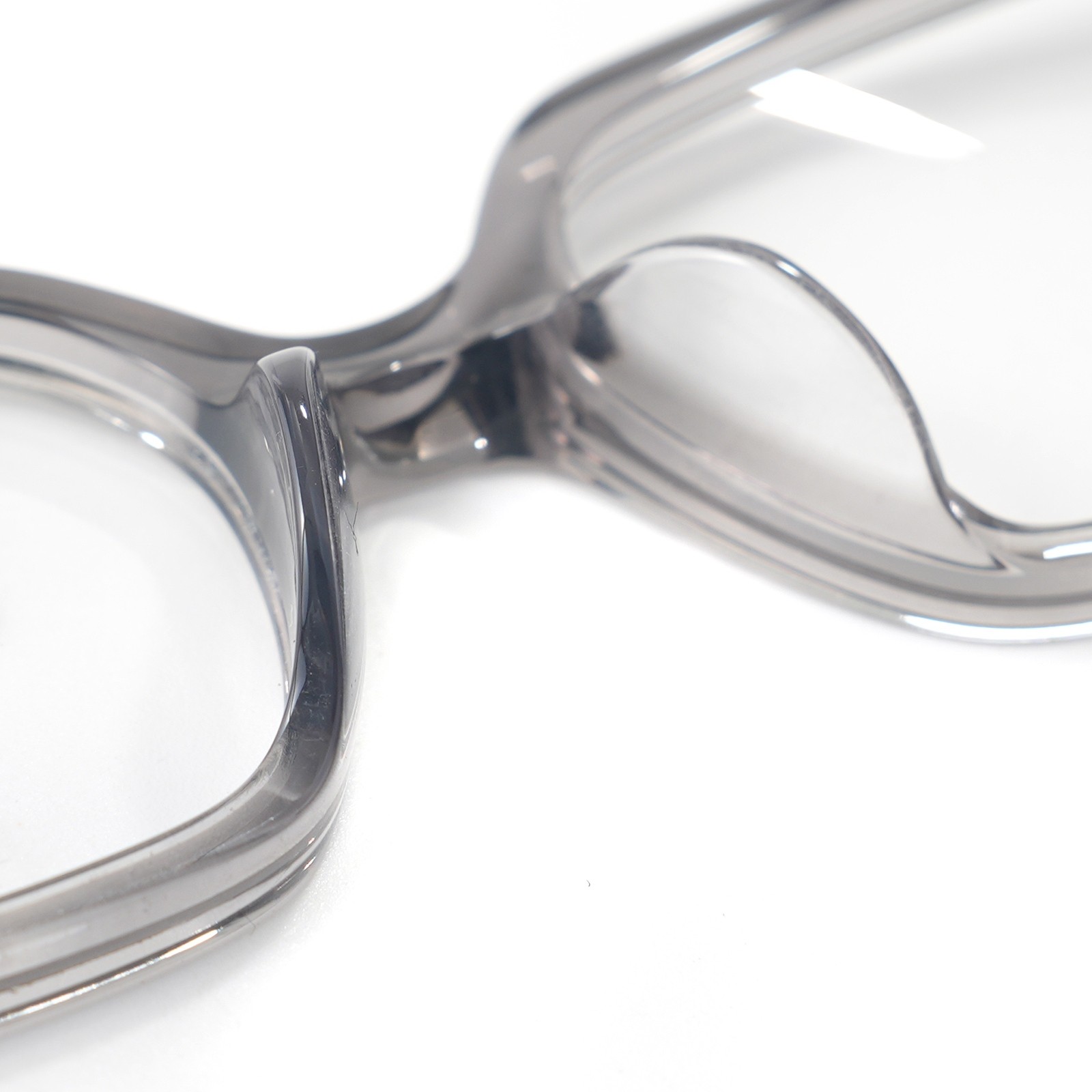 READSUN Fabricación de monturas de acetato óptico y colección de productos premium