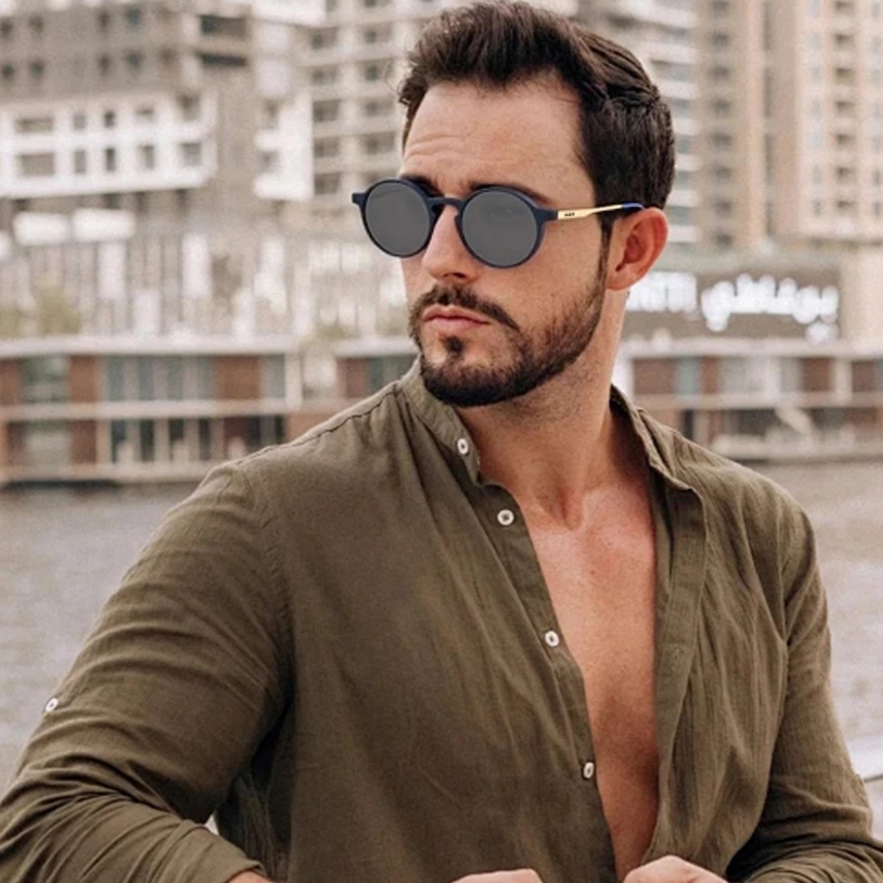 wholesale eyeglass frames distributor