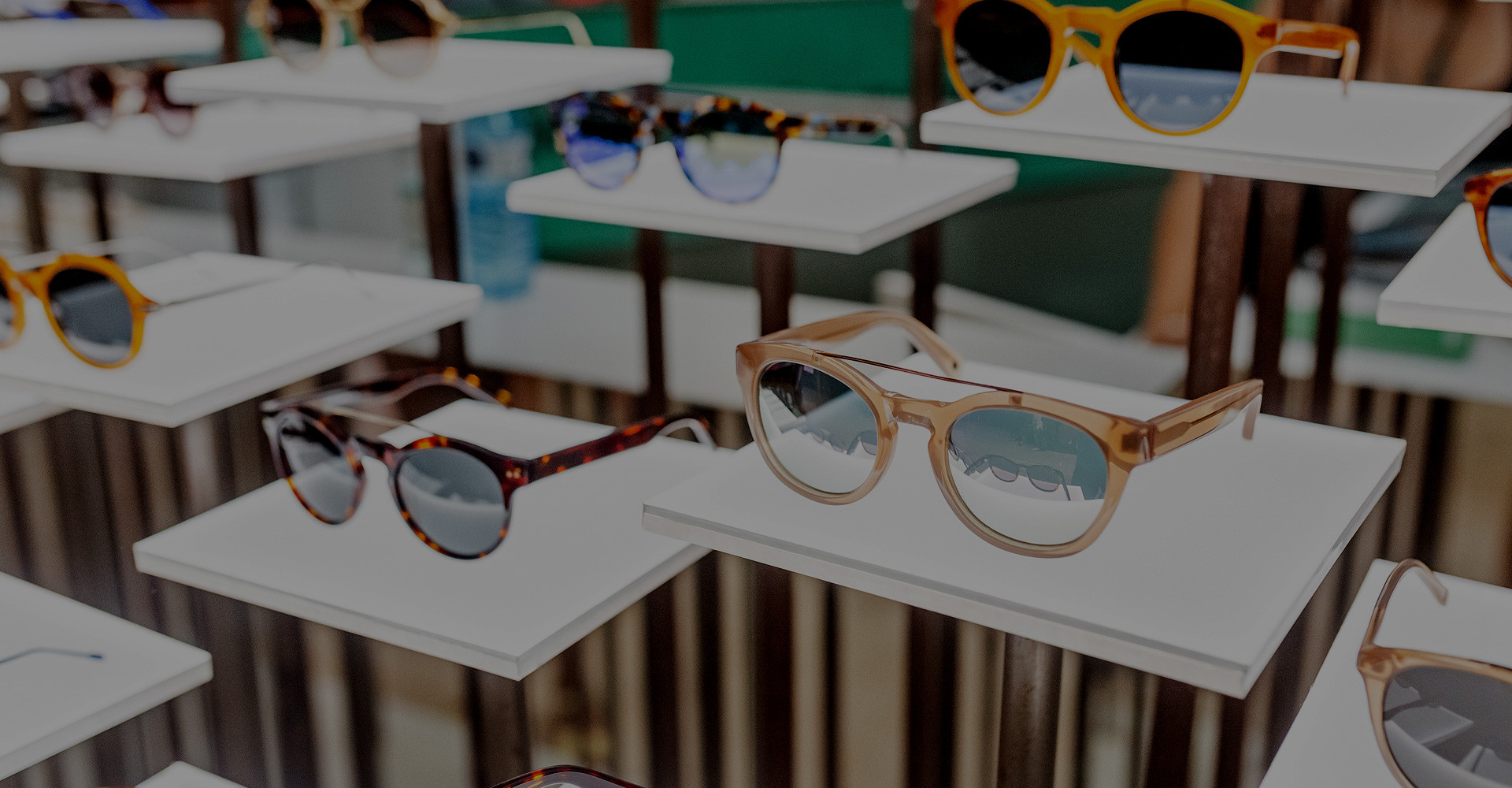 READSUN eyewear collection display