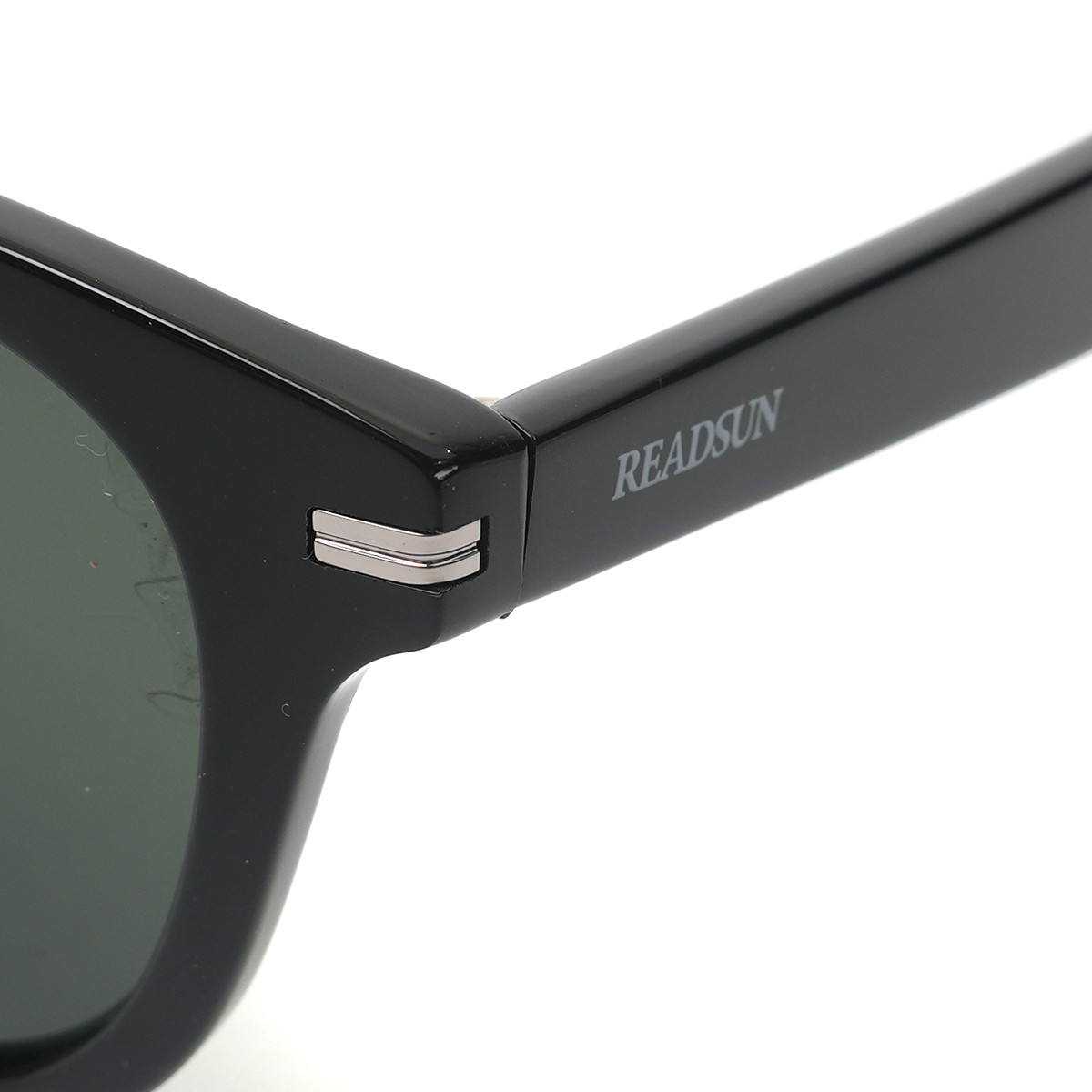 25C269A classic Boston round sunglasses front frame detail