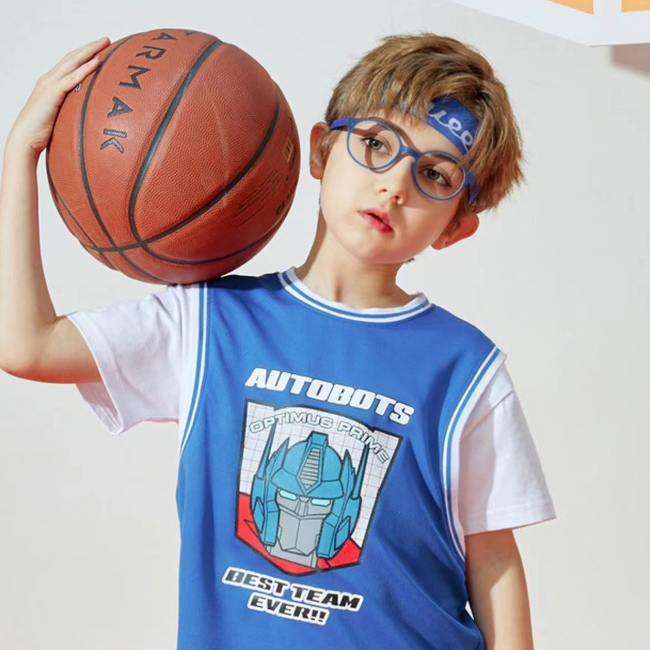 Why Acetate Optical Eyeglasses Are the Best Choice for Kids: Comfort, Safety & Style