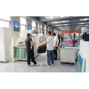 How to Choose the Right Screen Printing Machine Based on Your Production Volume