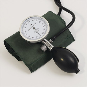 Palm type sphygmomanometer