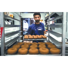 For Philadelphia Phish fan, time to make doughnuts