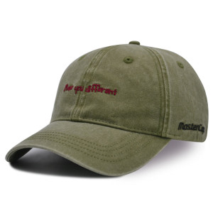 Washed baseball cap with embroidery logo