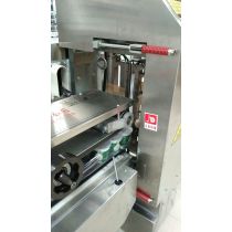 Bottles or Cans Shrink Packing Machine(2-screw-rod feeding and vertical end sealer)