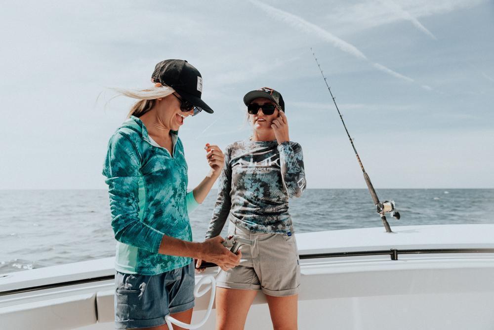 the different materials and characteristics of fishing wears