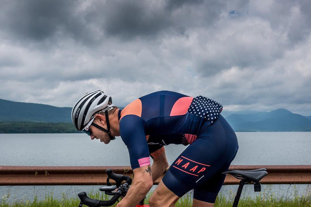 the four specific functions of a cycling jersey