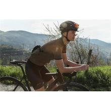 4 Common Types of Cycling Clothes