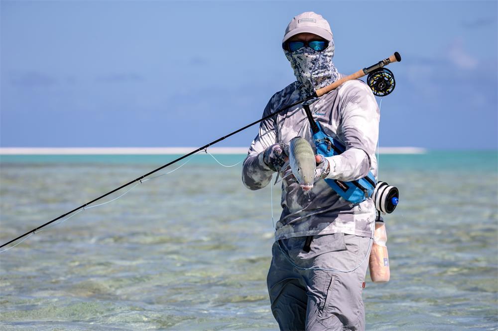 how to effectively remove the fishy smell on fishing clothes