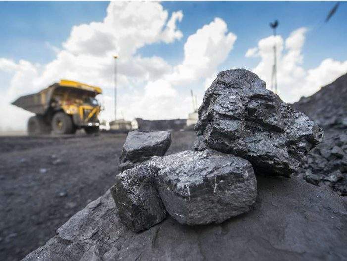 Indonesia cuts its 2019 production target to stabilize global coal prices