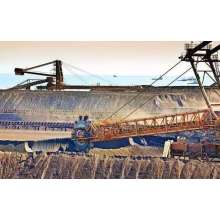 India considers raising iron ore import tariffs