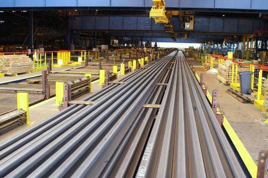 In the second half of March, the average daily output of crude steel in key steel enterprises was 1,834,600 tons