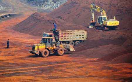 Brazil's companhia vale do Rio doce iron ore output fell sharply in 2019