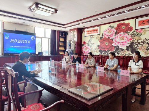 Galvanized Cee Purlins Zee Purline Cold Rolling Forming Machine