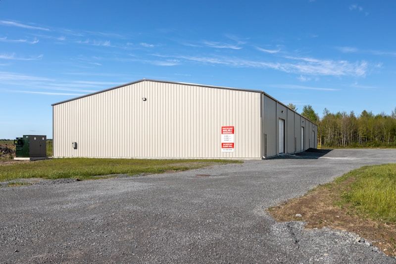The Complete Guide to Steel Structure Buildings: Design, Benefits, Cost & Construction for Warehouses and Workshops