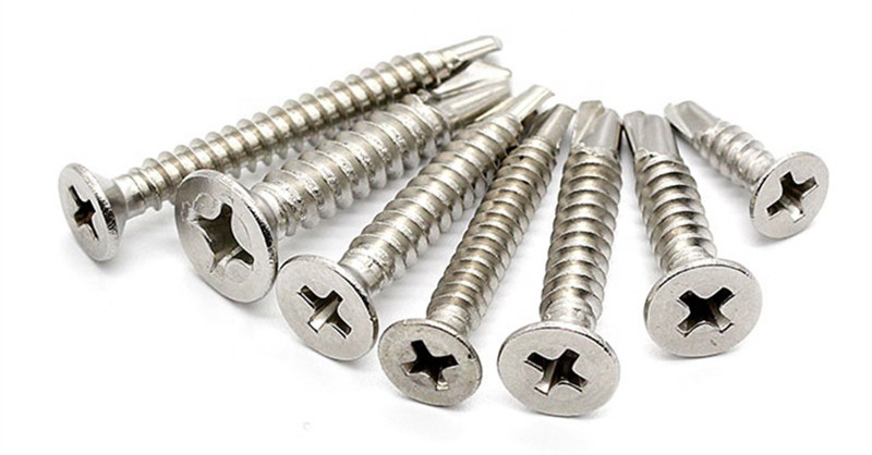 Steel screws Specs