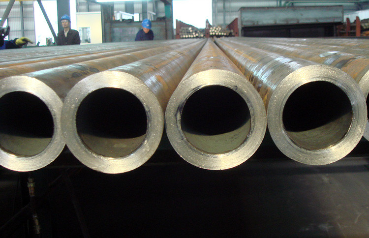 Seamless steel pipe